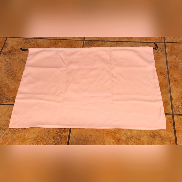 Kate Spade ♠️ Dust Cover - Picture 3 of 3